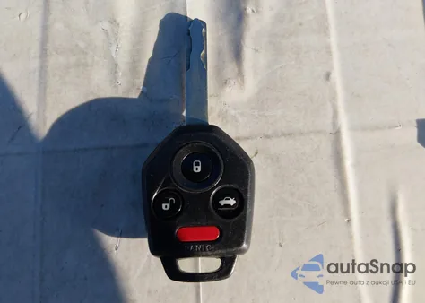 2013 Subaru Legacy 2.5I Premium z USA, uszkodzony, nr VIN 4S3BMBC63D3043650